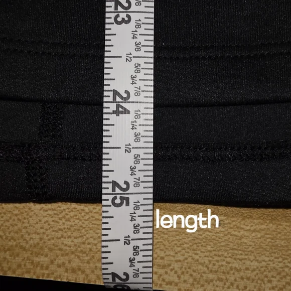 Nike Black Long Sleeve Crewneck Top - NWT (LS26) - Picture 9 of 13